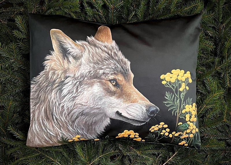 Susi ja kultakuoriainen, tyynyliina